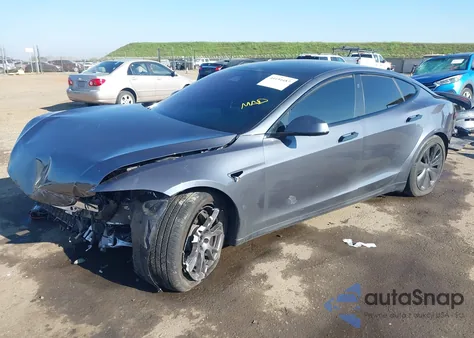 2022 Tesla Model S Dual Motor All-Wheel Drive z USA, uszkodzony, nr VIN 5YJSA1E53NF491494